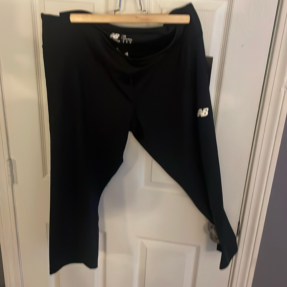 NWT - New Balance Jet Black Active Leggings- Size 1X